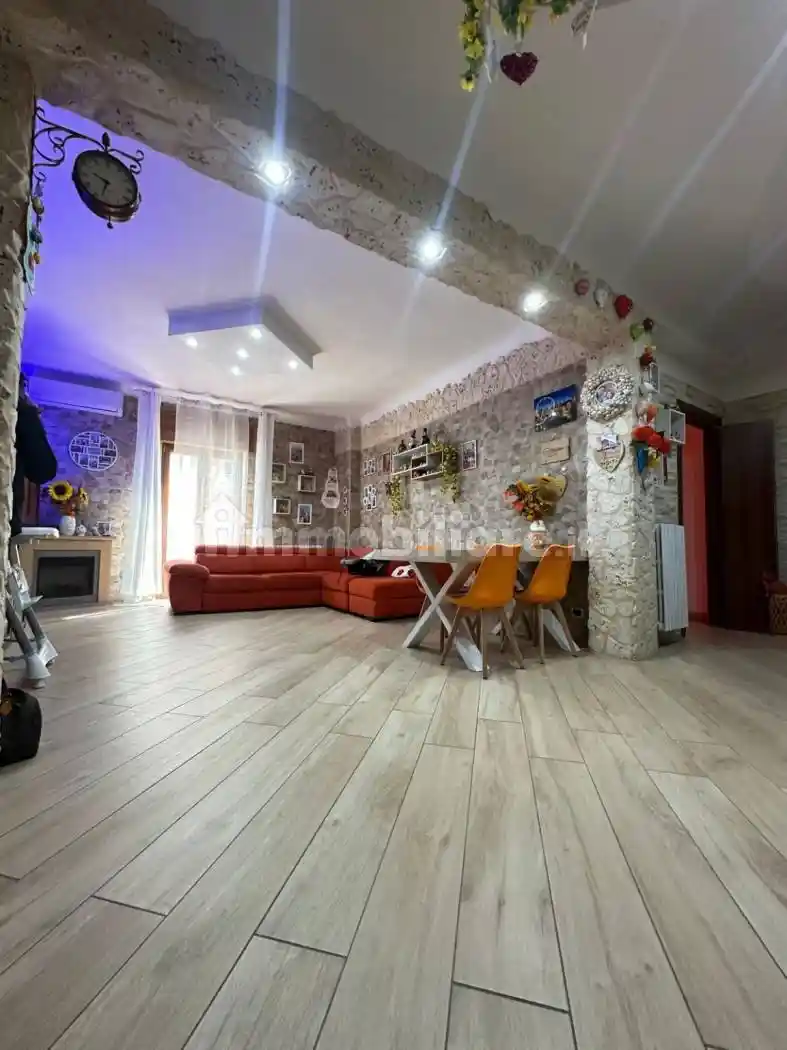 Appartamento in vendita a Taranto