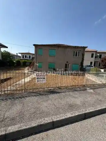 Villa in vendita a Adria