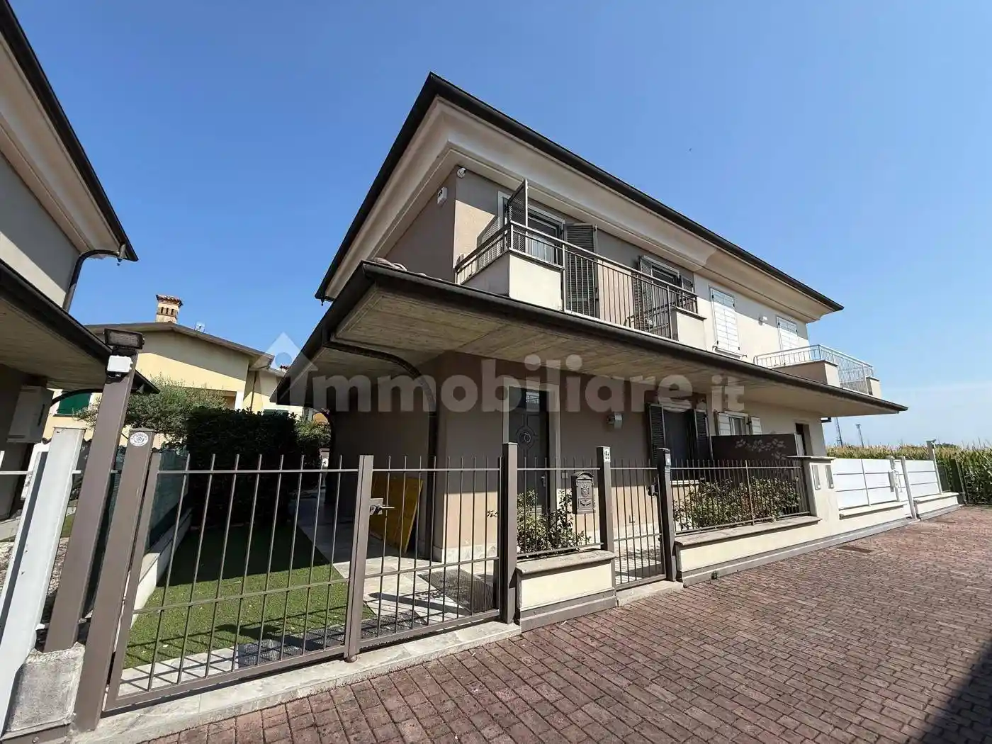 Villa in vendita a Trenzano