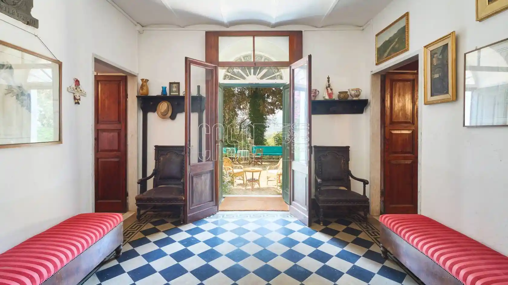 Villa in vendita a Sarzana