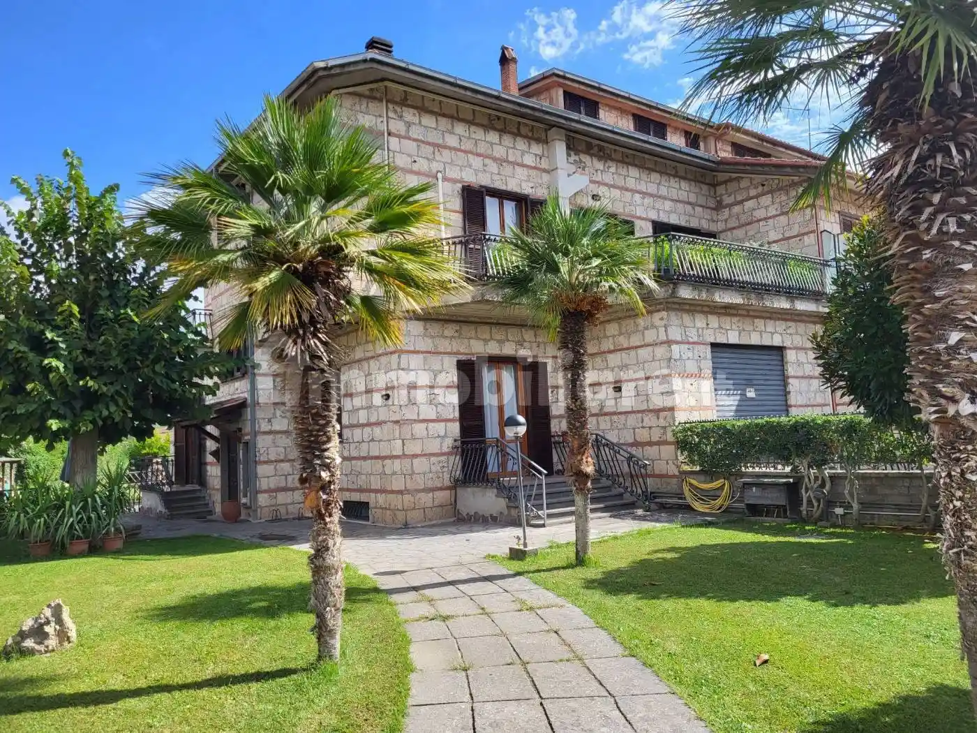 Villa in vendita a Attigliano