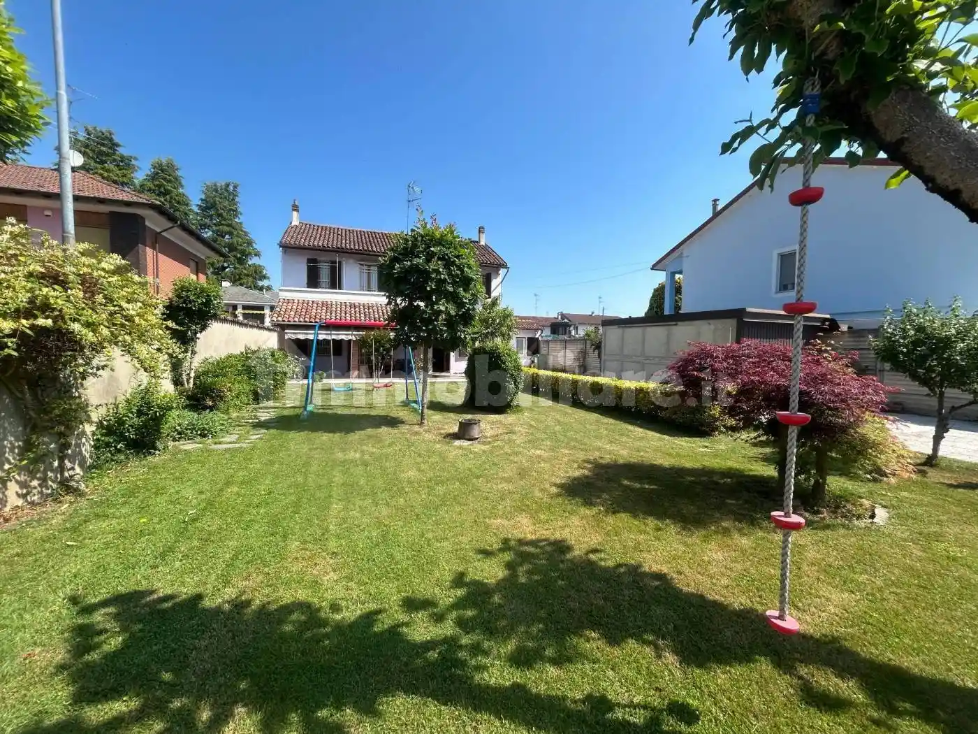 Villa in vendita a Robbio