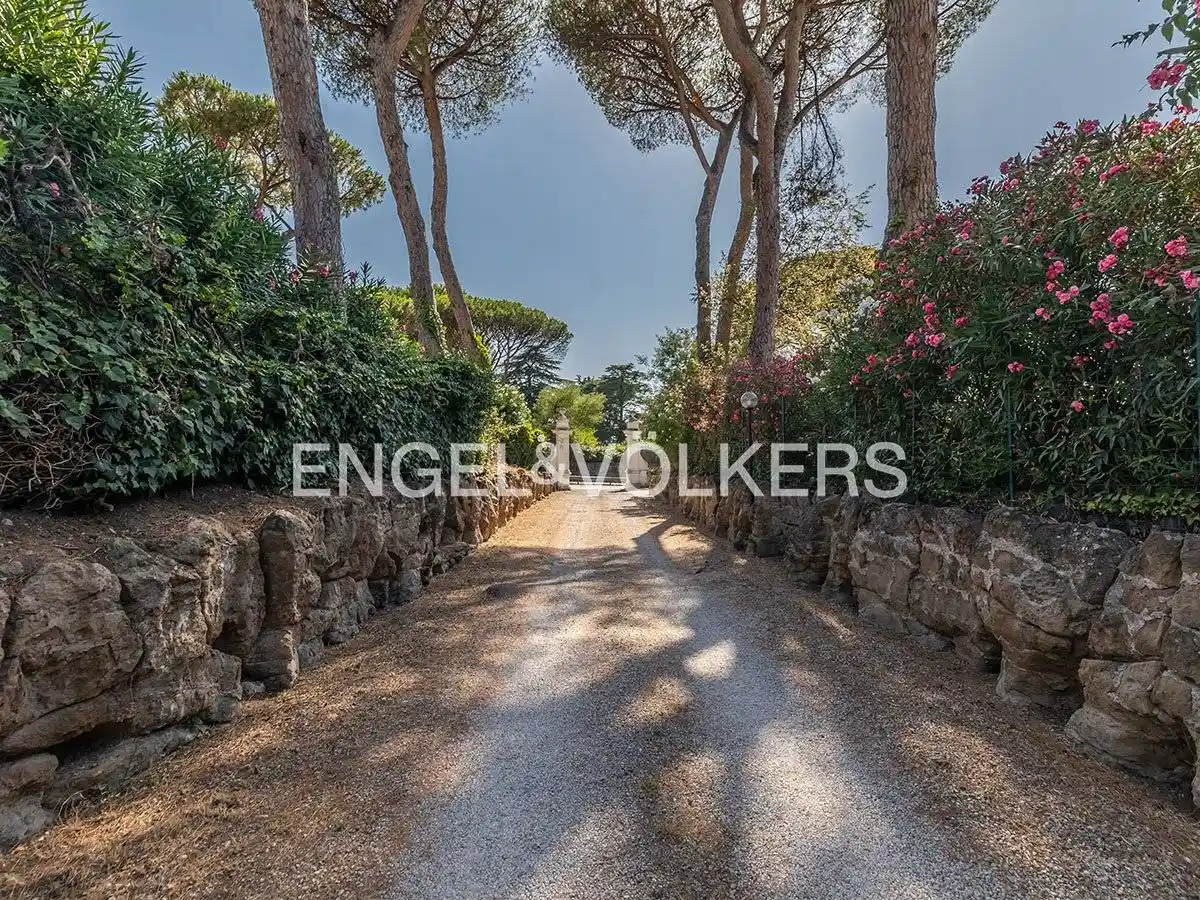 Rustico - Casale in vendita a Roma