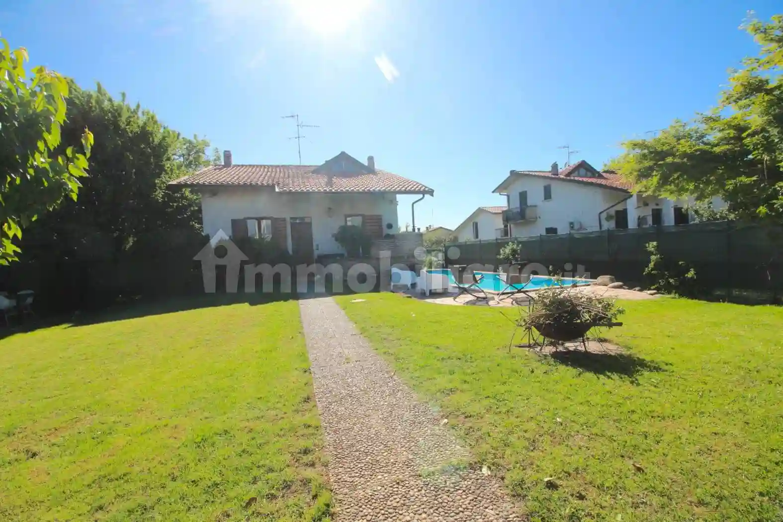 Villa - foto 3
