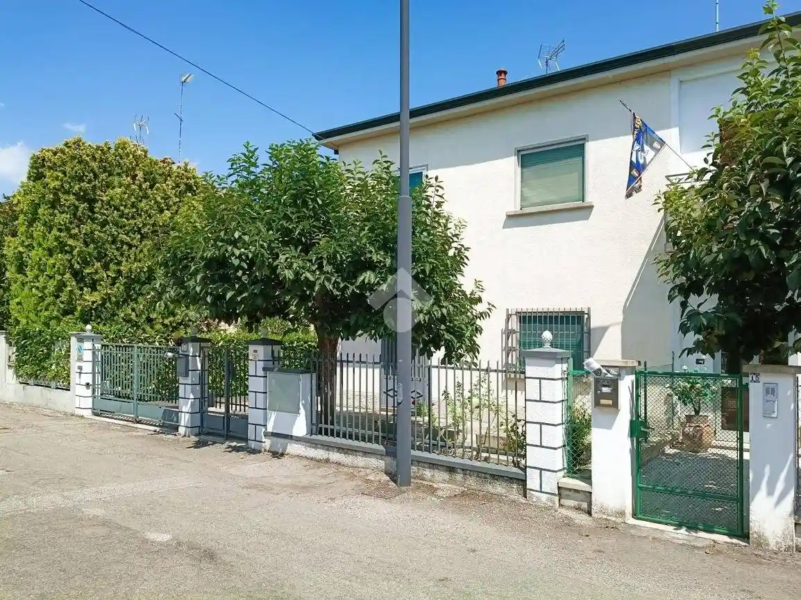 Casa indipendente in vendita a Molinella
