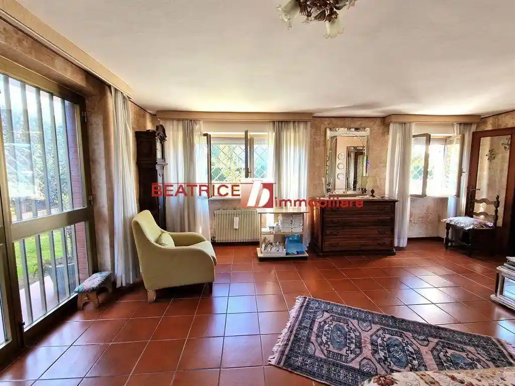 Villa in vendita a Lucca