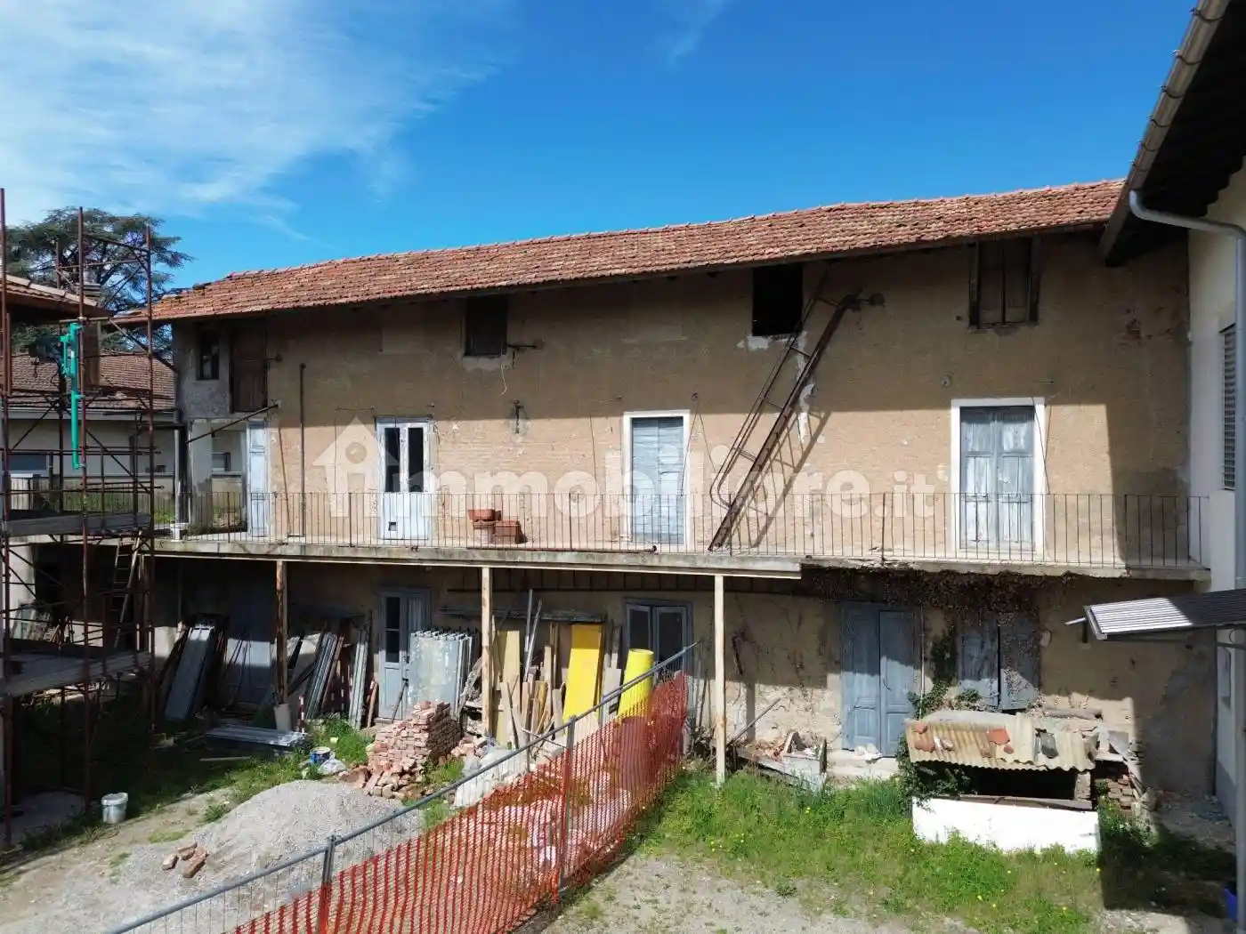 Rustico - Casale in vendita a Varese