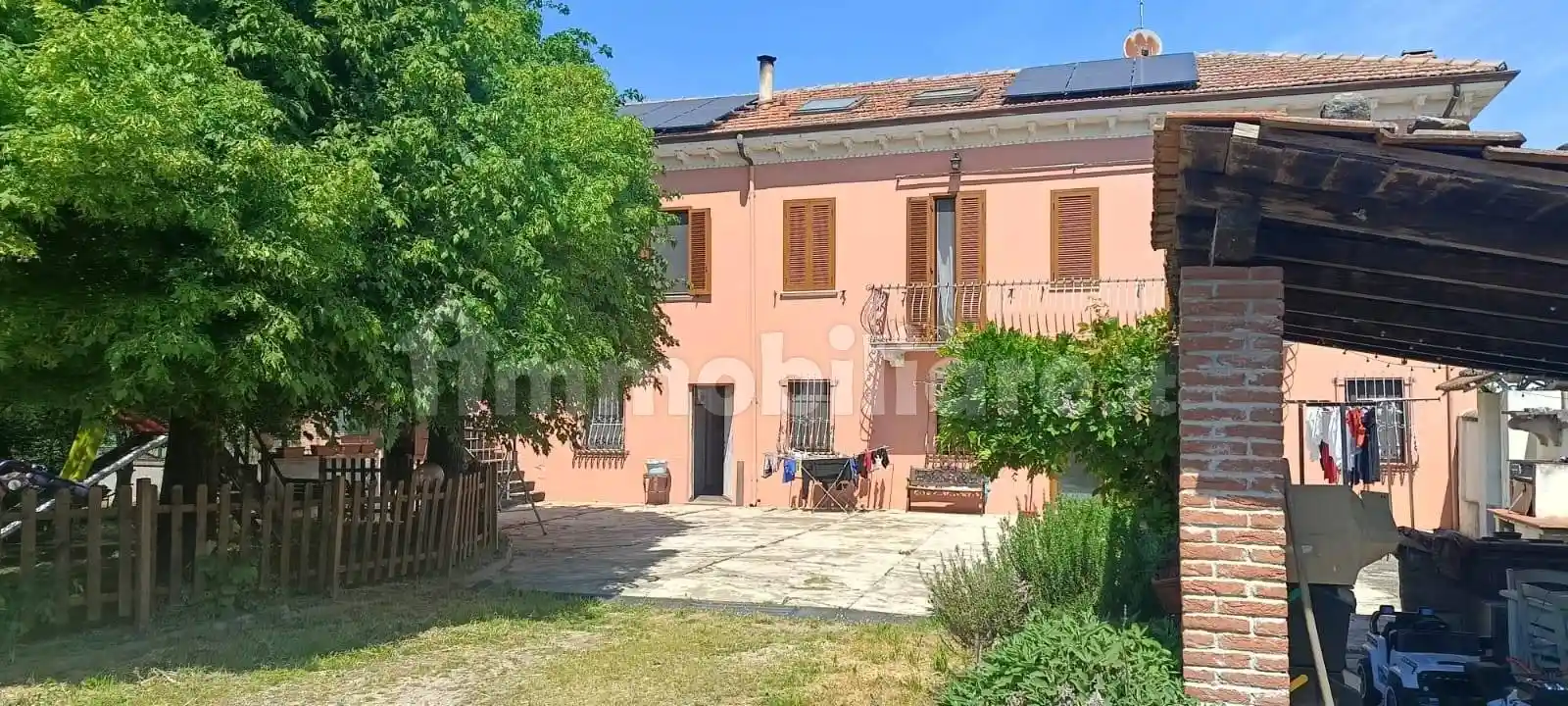Villa in vendita a Casale Monferrato