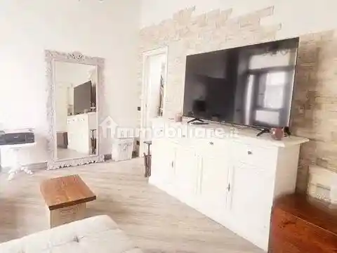 Appartamento in vendita a Carrara