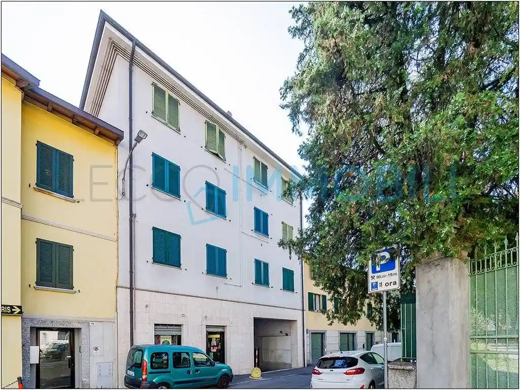 Appartamento in vendita a Lecco