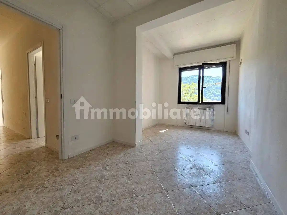 Appartamento in vendita a Gazzaniga