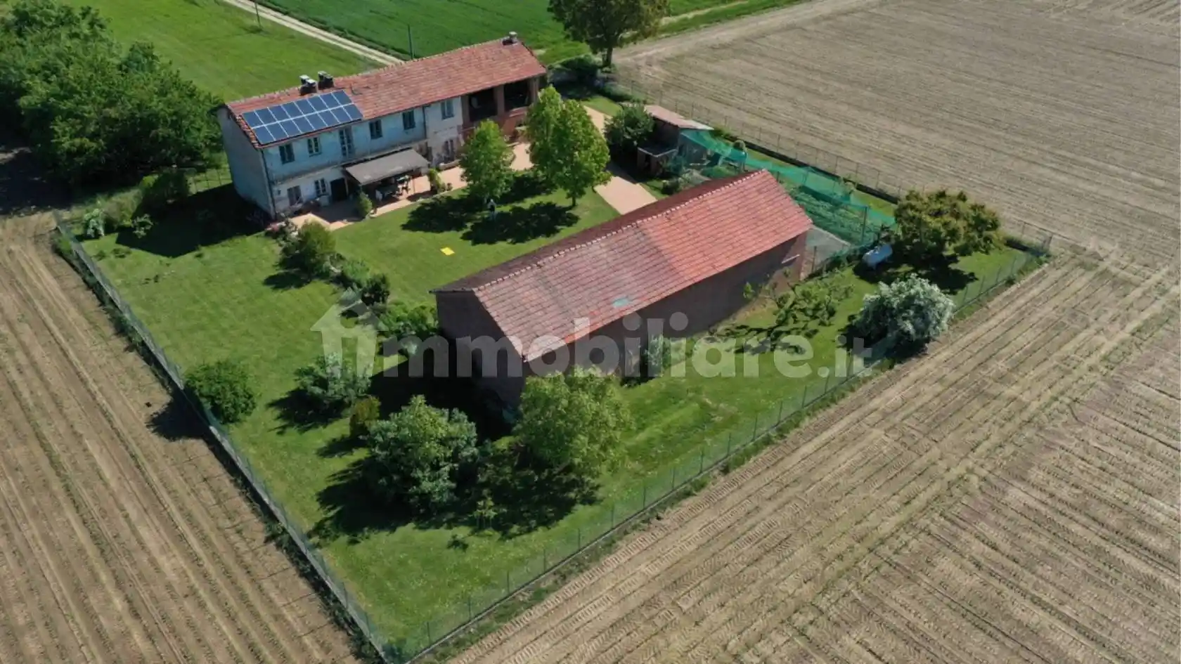 Rustico - Casale in vendita a Carignano