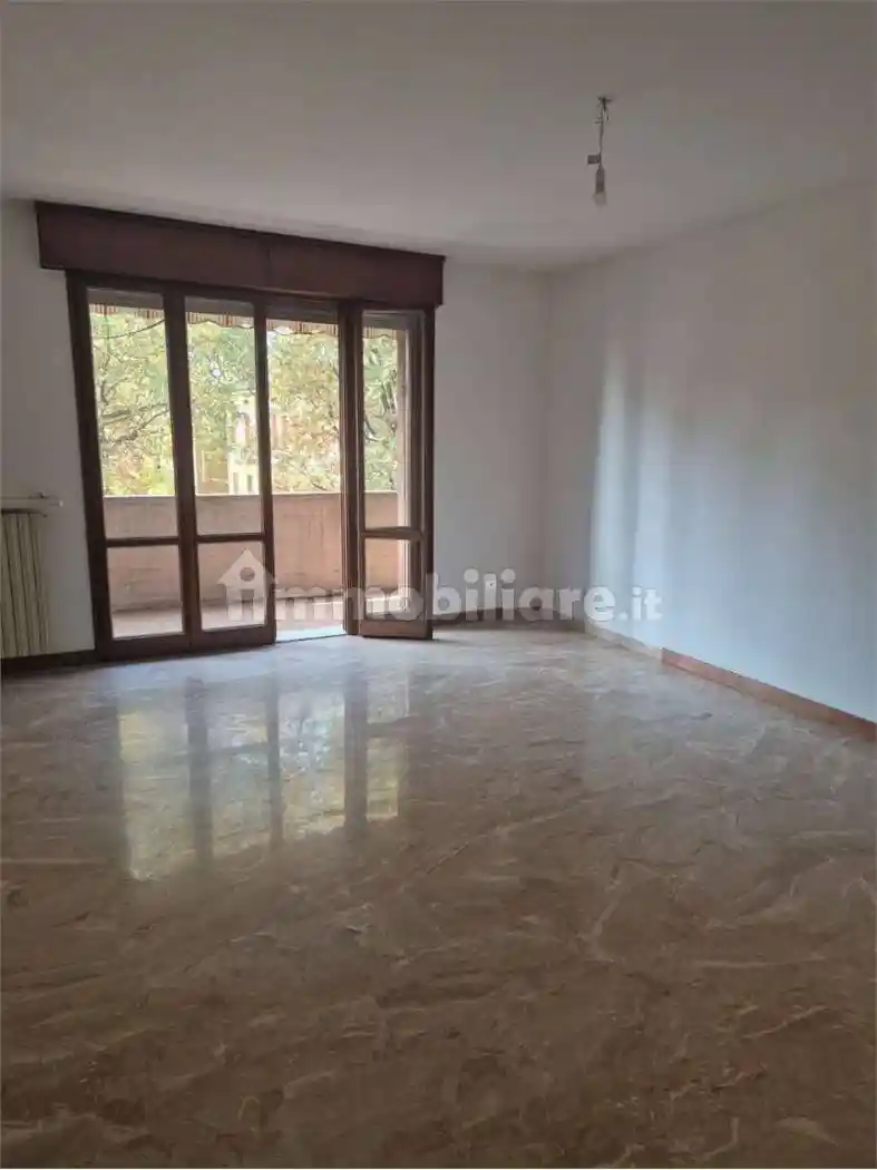 Appartamento in affitto a Modena