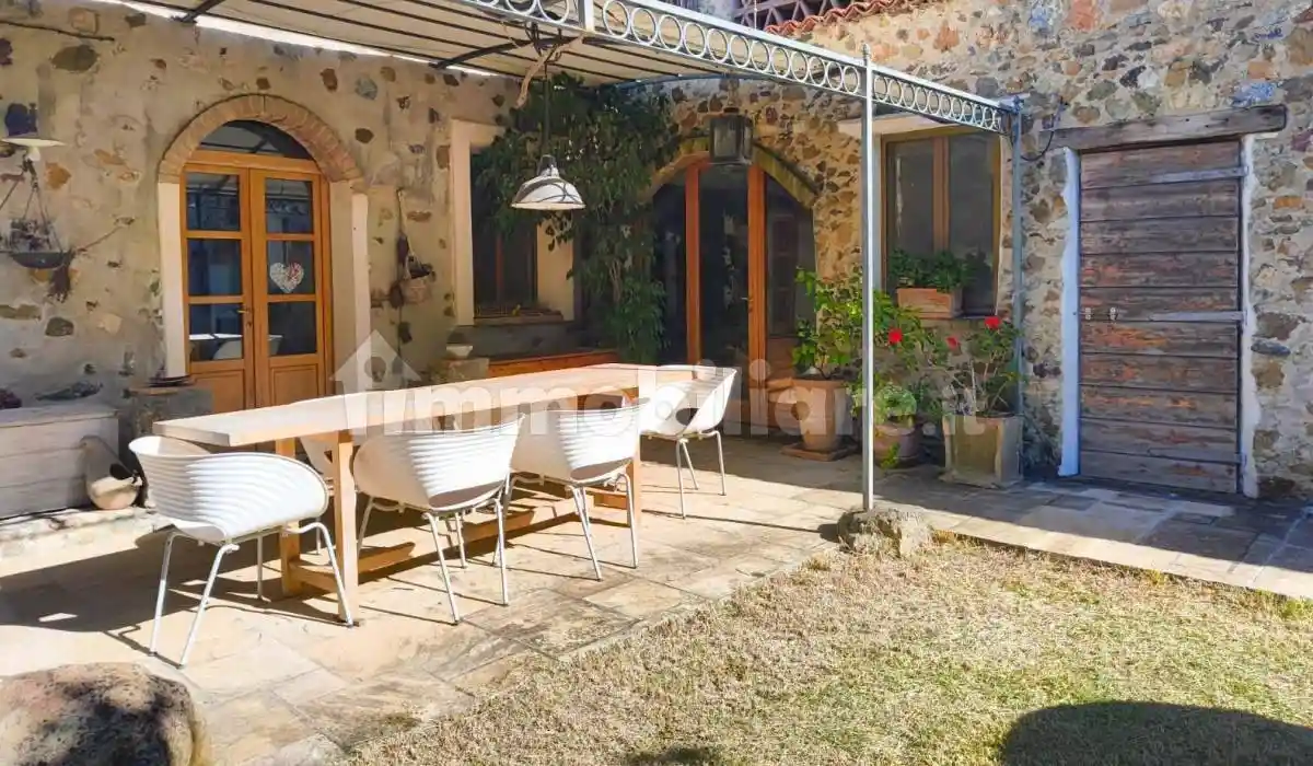 Casa indipendente in vendita a Capoliveri