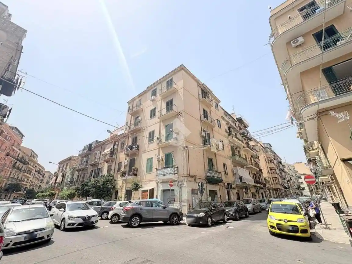 Appartamento in vendita a Palermo