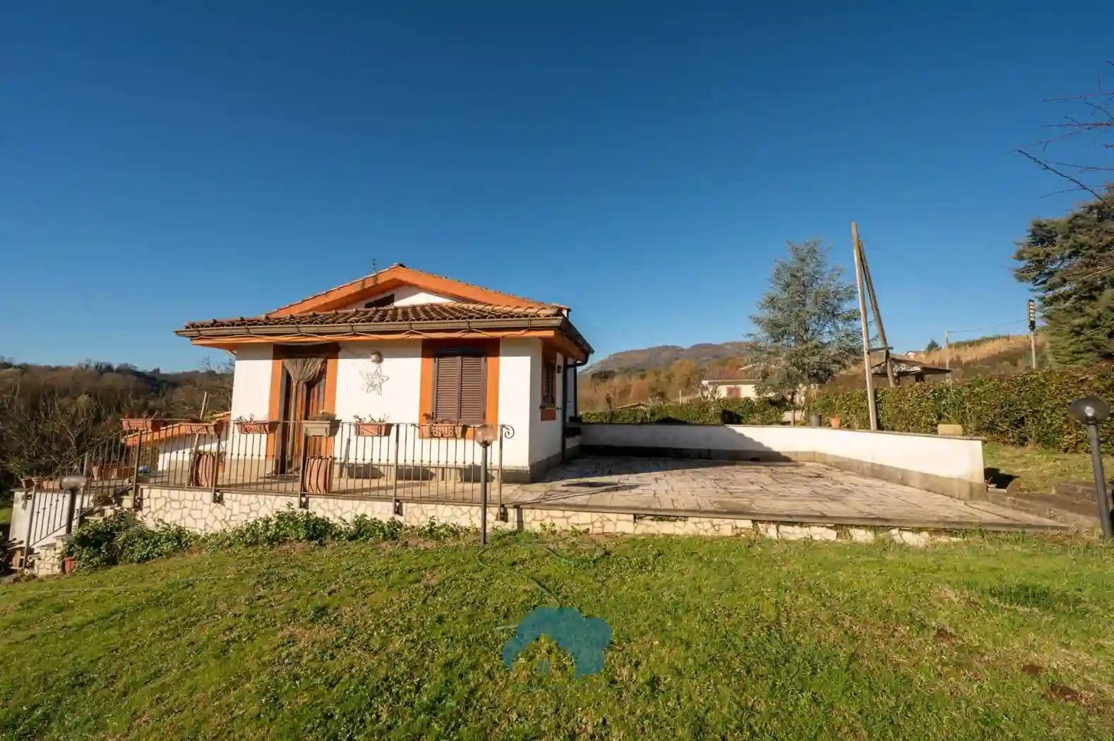 Villa - foto 2
