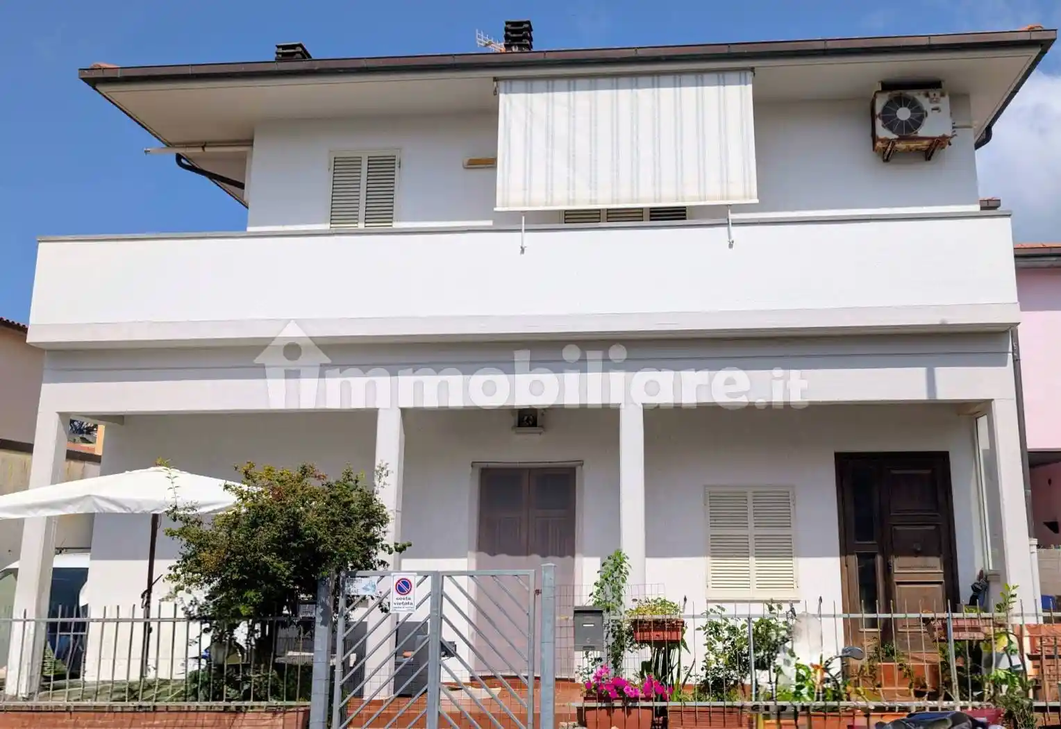 Villa in vendita a Castiglione della Pescaia