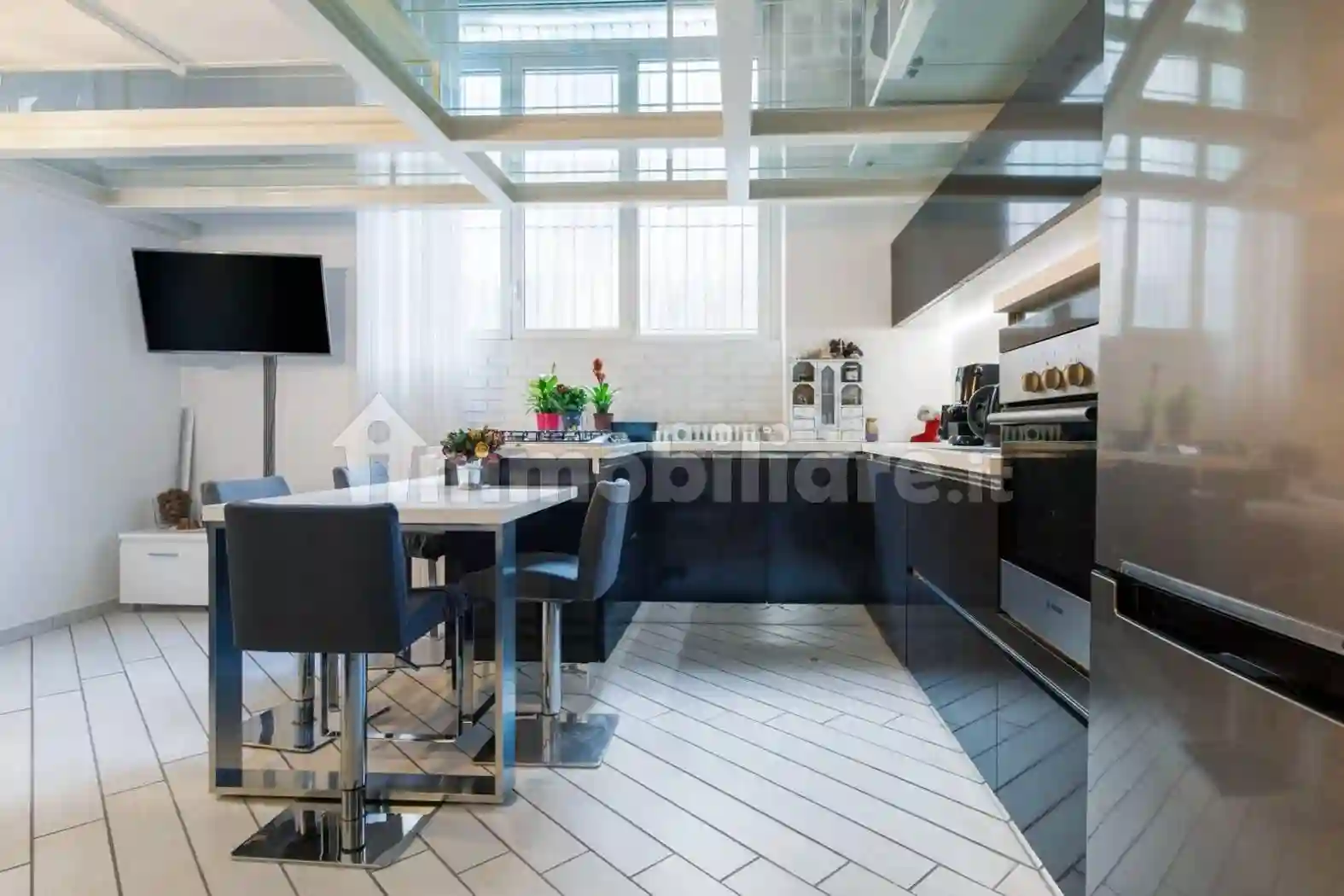 Loft - foto 2