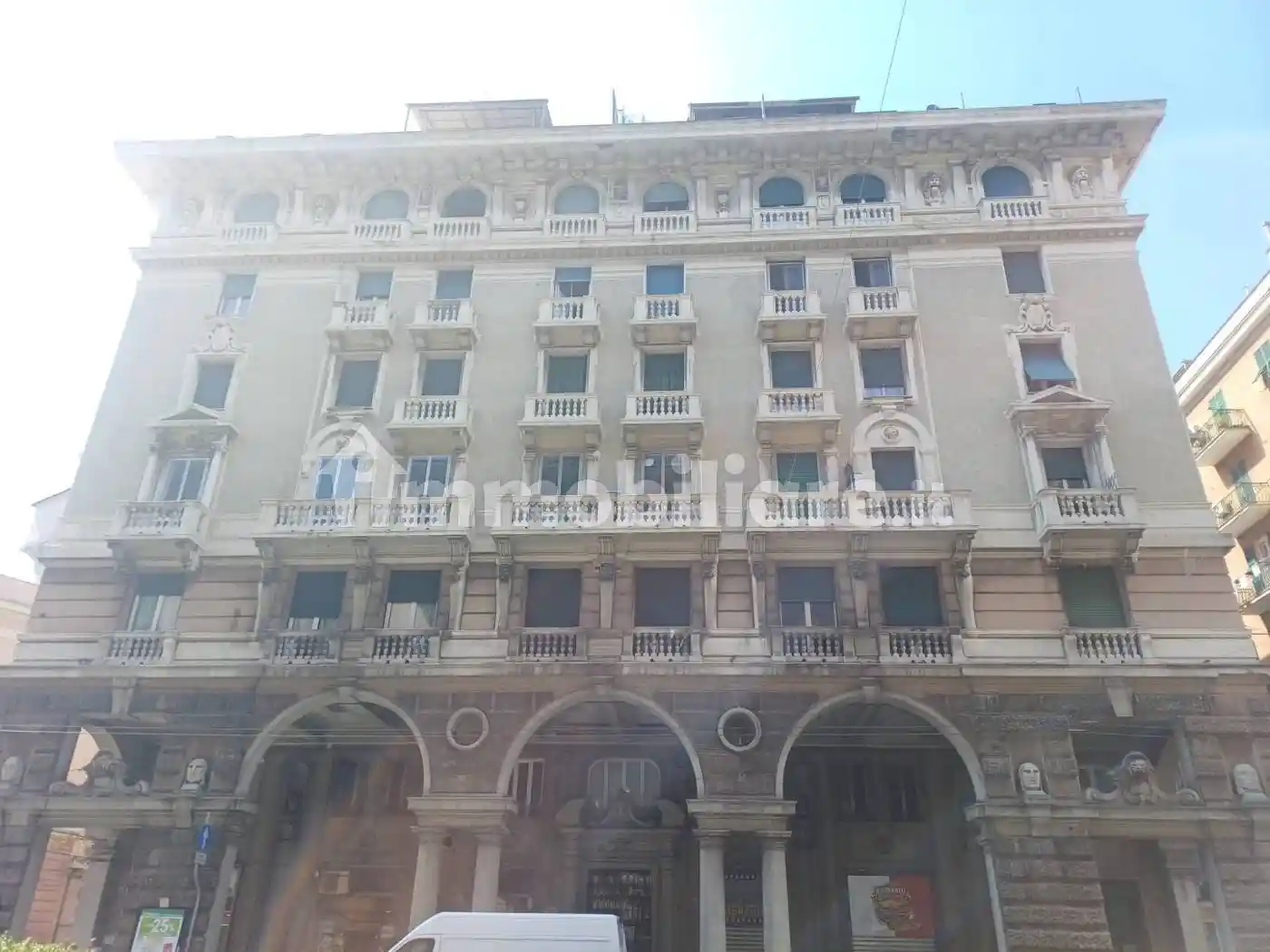 Appartamento in vendita a Genova