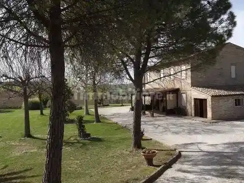 Rustico - Casale in vendita a Appignano