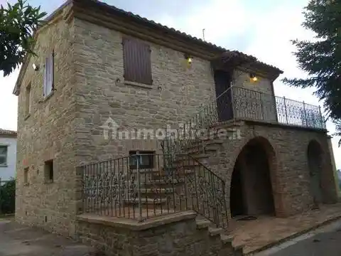 Villa in vendita a Cingoli