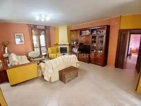 Appartamento in vendita a Fondi
