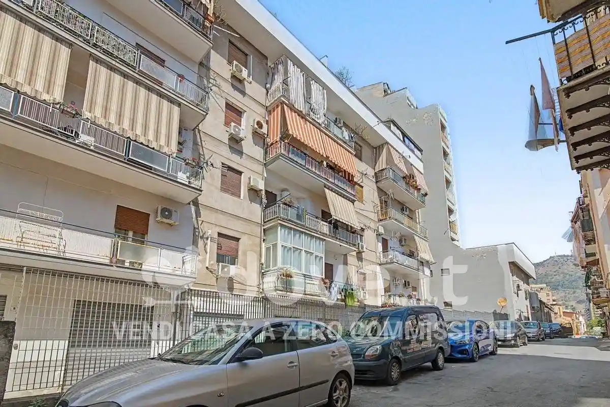 Appartamento in vendita a Palermo