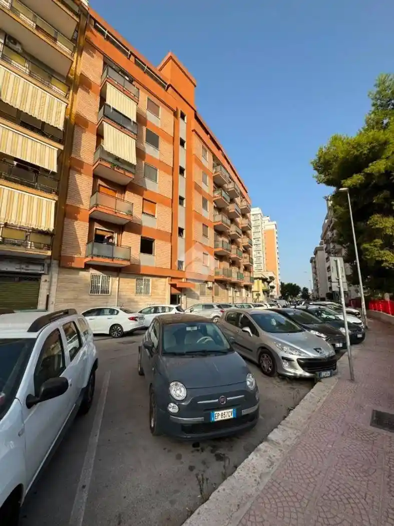 Appartamento in vendita a Taranto