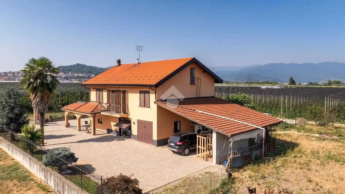 Casa indipendente in vendita a Saluzzo