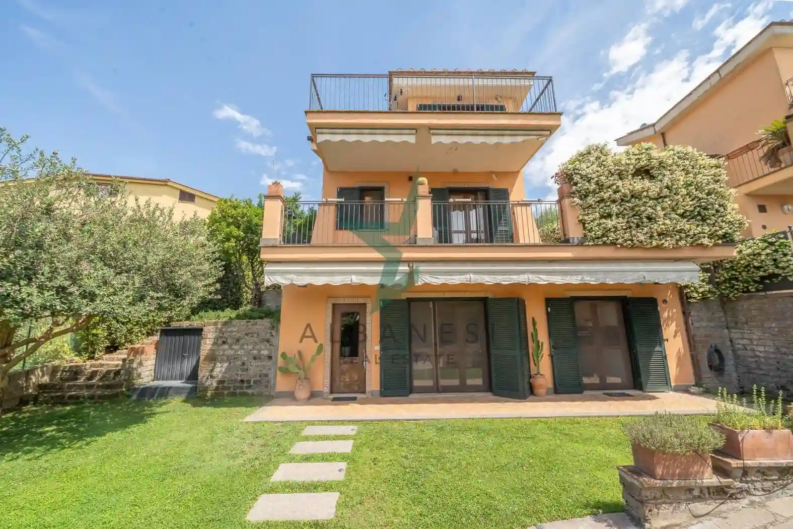 Villa - foto 2