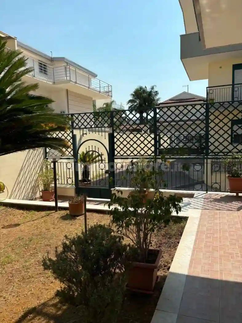 Palazzo - Edificio - foto 4