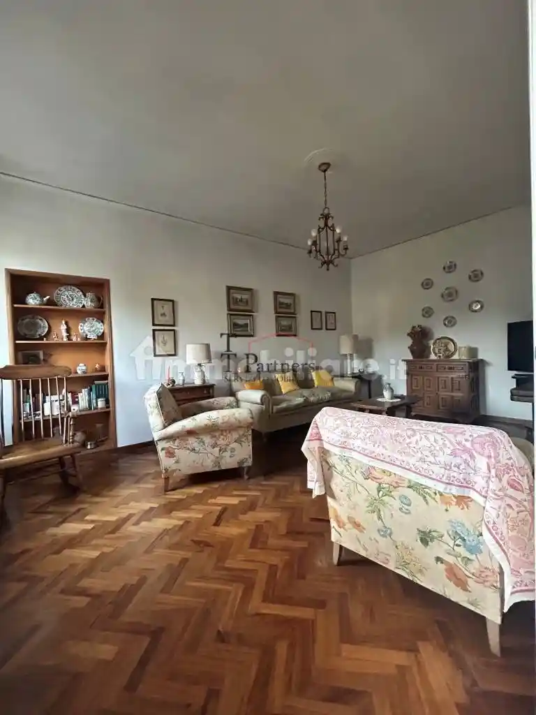 Appartamento in vendita a Firenze