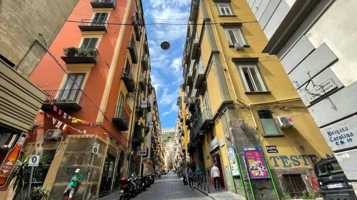Appartamento in affitto a Napoli