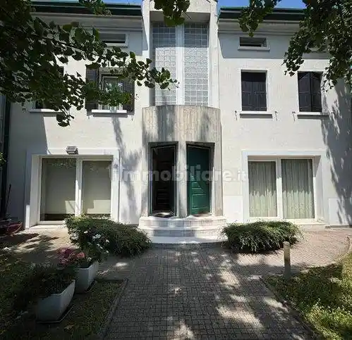Casa indipendente in vendita a Venezia