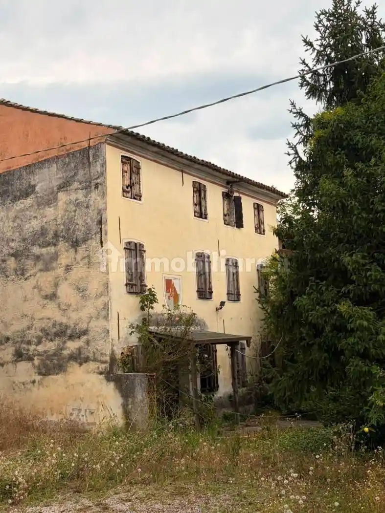 Rustico - Casale in vendita a Fontanelle