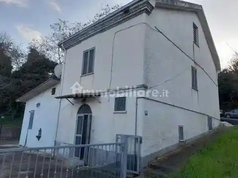 Villa in vendita a Torino di Sangro