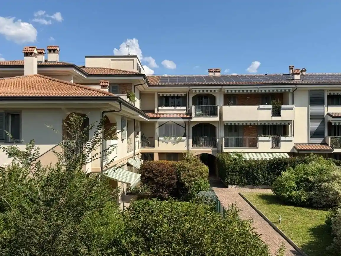 Appartamento in vendita a Bussero