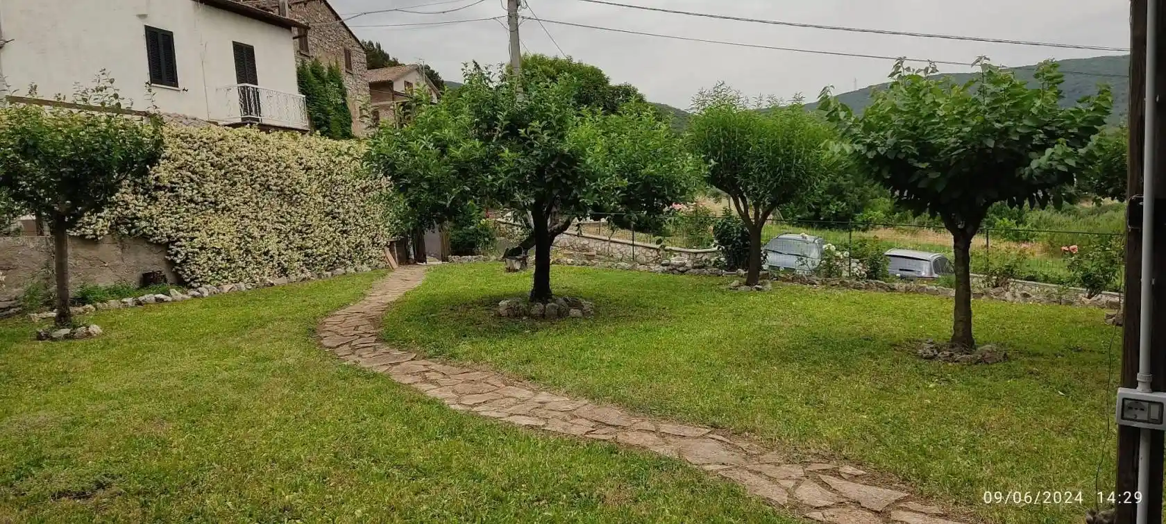 Casa indipendente in vendita a Guardea