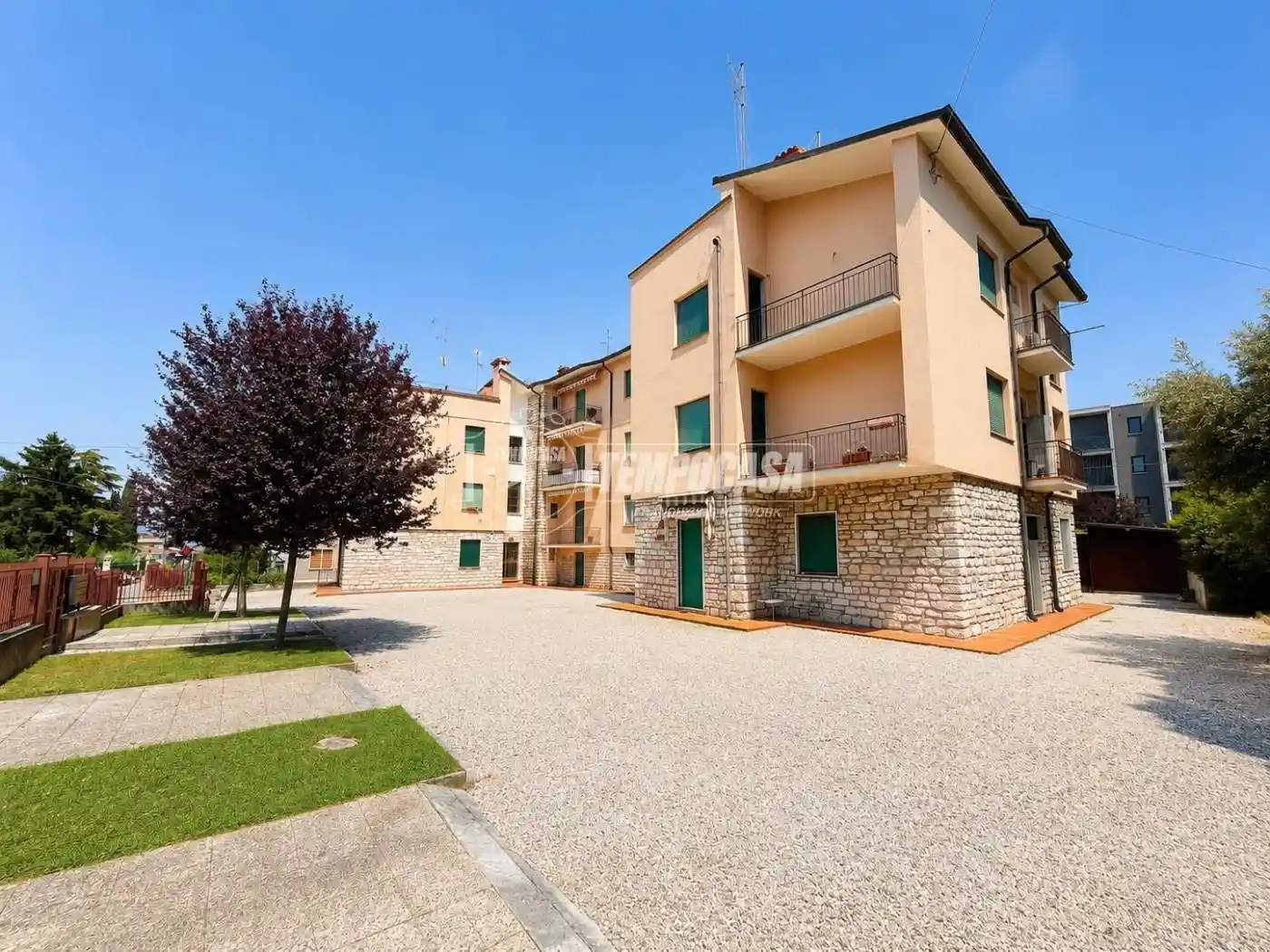 Appartamento in vendita a Peschiera del Garda