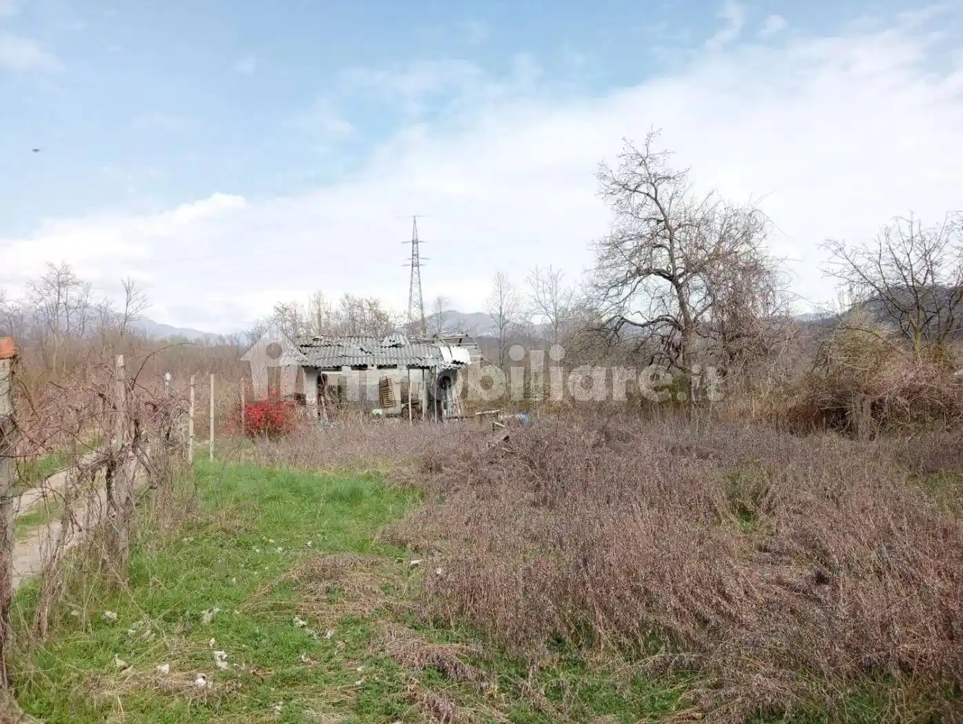 Rustico - Casale in vendita a Serravalle Sesia