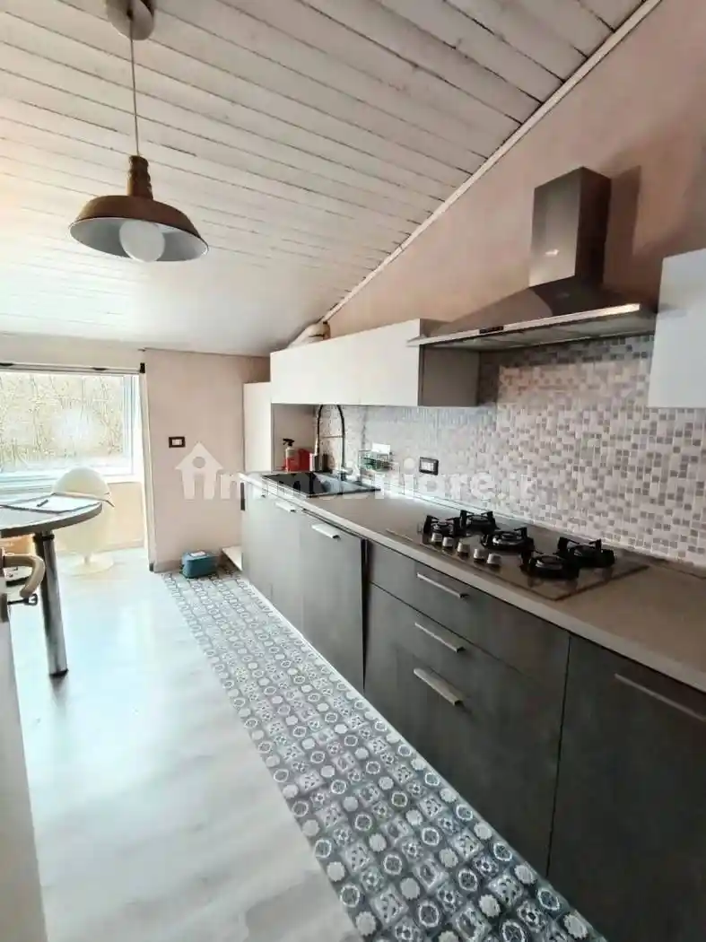 Appartamento in vendita a Serravalle Sesia