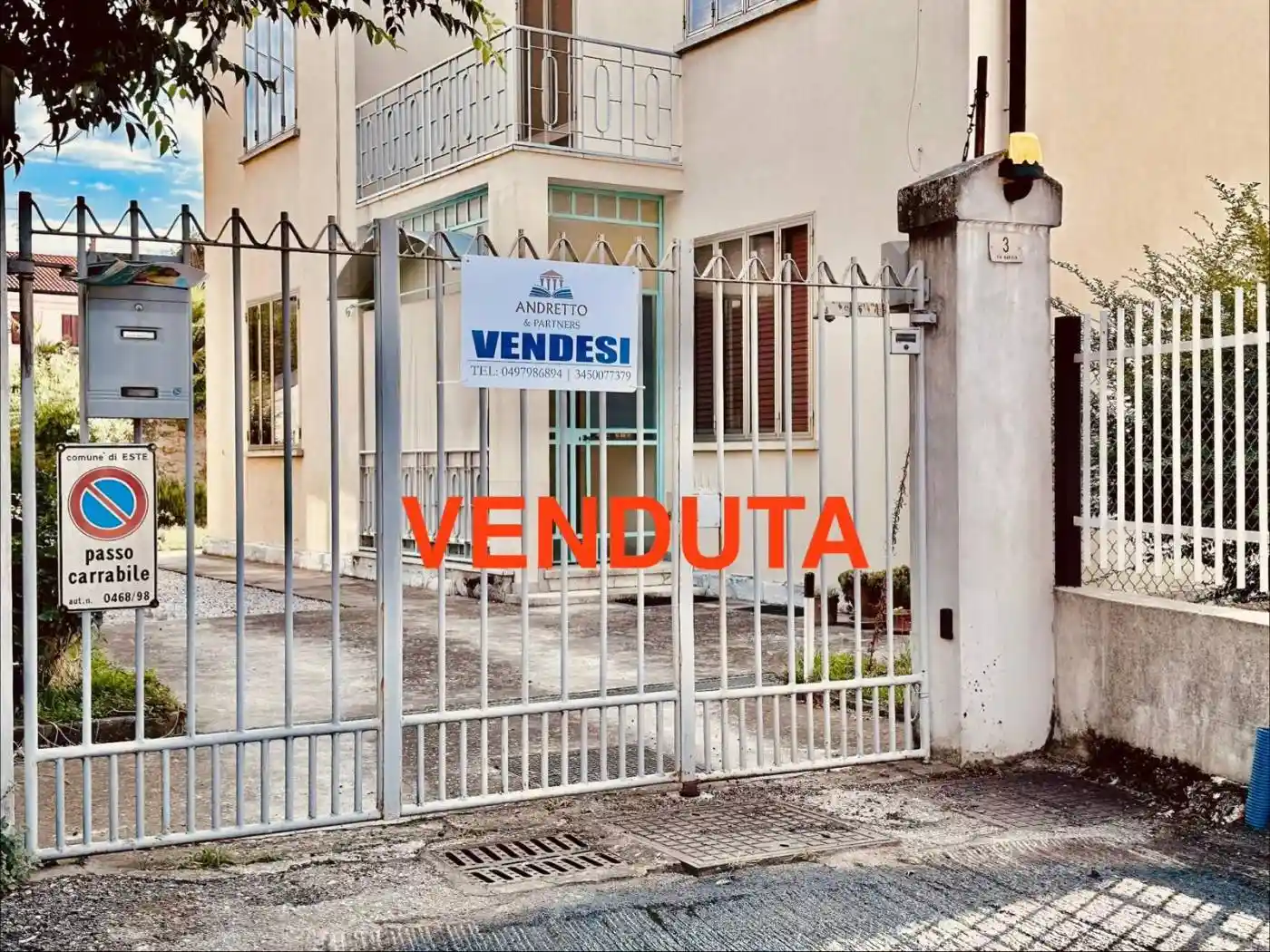 Villa in vendita a Este