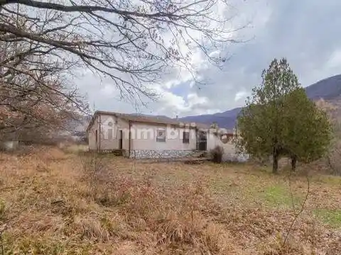 Villa in vendita a Rocca di Botte