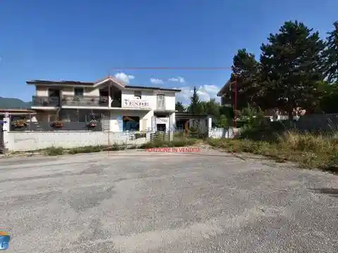 Villa in vendita a Oricola