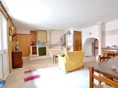 Appartamento in vendita a Arsoli