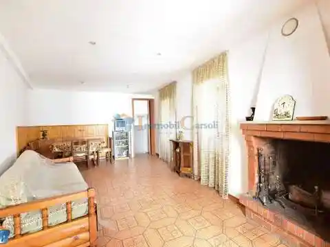 Appartamento in vendita a Carsoli