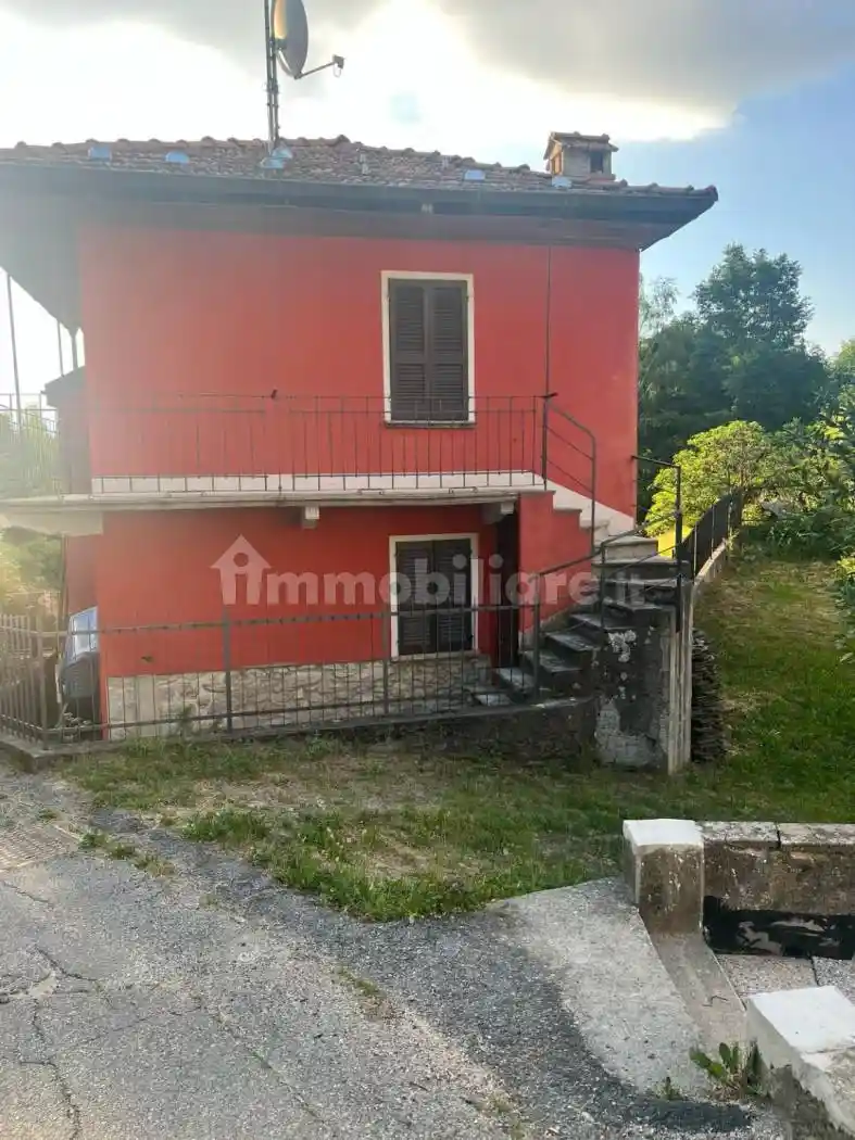 Villa in vendita a Quarna Sotto