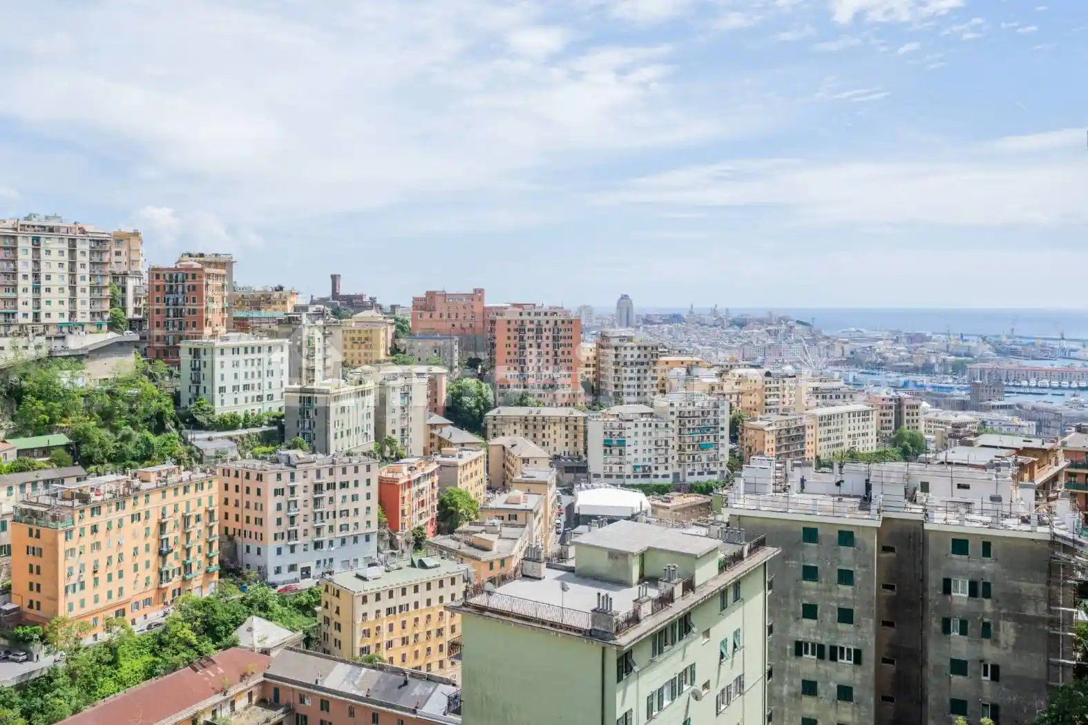 Appartamento in vendita a Genova