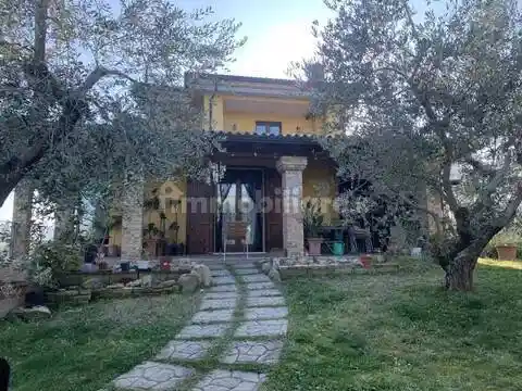 Villa in vendita a Torrevecchia Teatina