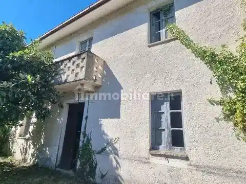 Villa in vendita a Broccostella
